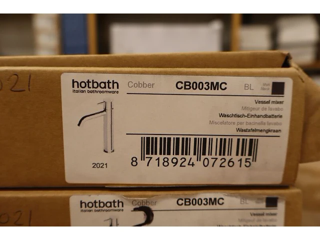 2x wastafelmengkraan middelhoog hotbath, cobber cb003mc, zwart - afbeelding 2 van  4