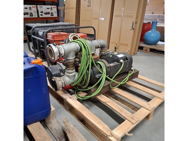 2x waterpomp - afbeelding 1 van  14