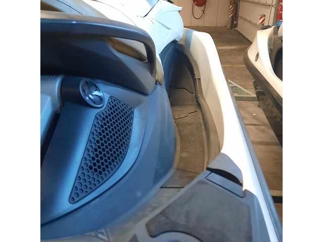 2x waterscooter op dubbele pega stallingstrailer, seadoo, gtx limited - afbeelding 30 van  56