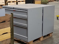 2x werkplaatskast en 4x hangend schuifdeurkastje - afbeelding 4 van  10