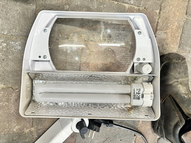 2x werkplaatslamp / inspectielamp met zwenkarm, waldmann, 230 10.3 - afbeelding 2 van  3