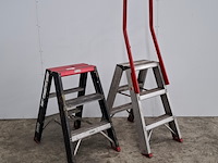 2x werktrap 2x 2 trees met bordes - afbeelding 1 van  13
