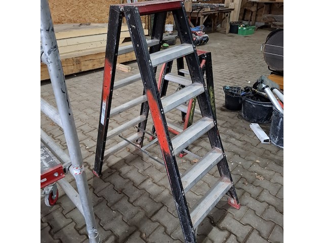 2x werktrap altrex - afbeelding 3 van  7
