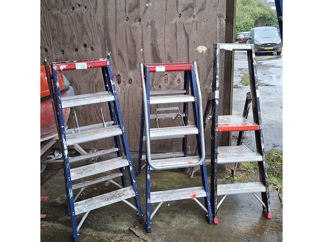 2x werktrap met keukentrap - afbeelding 1 van  10