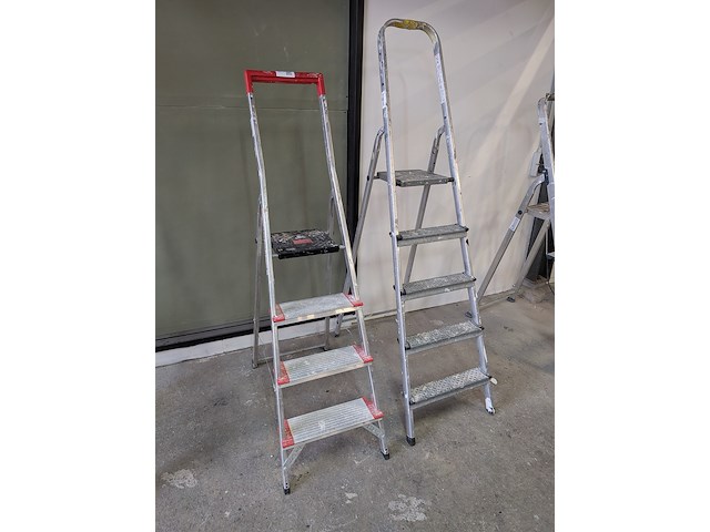 2x werktrap o.a. hailo - afbeelding 1 van  9