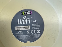 2x wifi spot en router unifi, ap - afbeelding 2 van  3