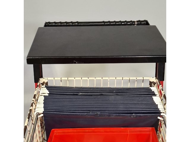 2x winkelkar - afbeelding 4 van  9