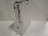 2x xbox 360 met 14 games en 3x controller - afbeelding 11 van  14