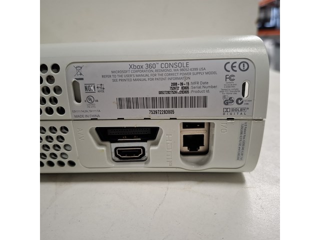 2x xbox 360 met 14 games en 3x controller - afbeelding 12 van  14