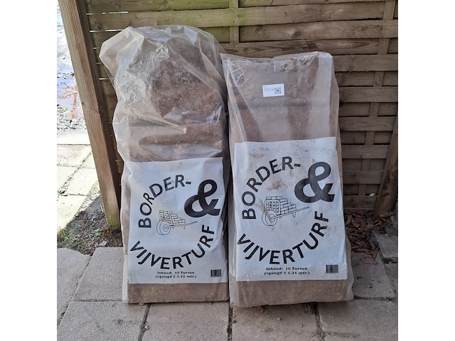 2x zak vijverturf - afbeelding 1 van  4