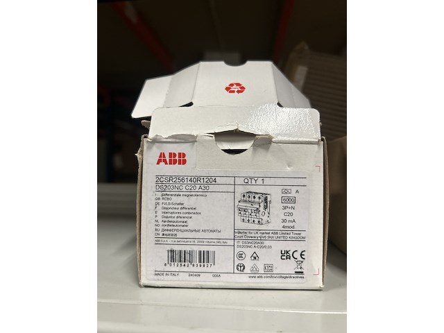 2x zekering lastschakelaar abb - afbeelding 3 van  4