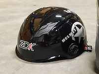 2x zijkoffer en 1x helm in onderdelen - afbeelding 2 van  5