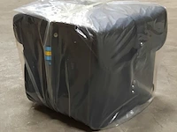2x zijkoffer en 1x helm in onderdelen - afbeelding 5 van  5