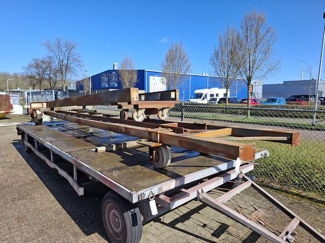 2x zwaar transportmiddel - afbeelding 1 van  10