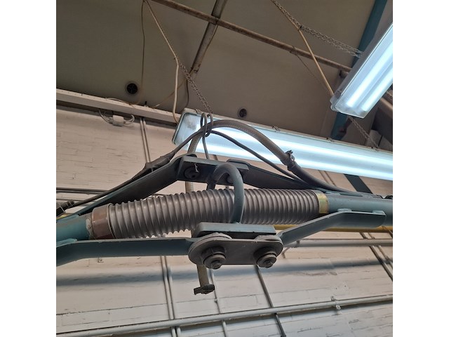 2x zwenkarm v.v. lucht en 230v aansluiting - afbeelding 5 van  14