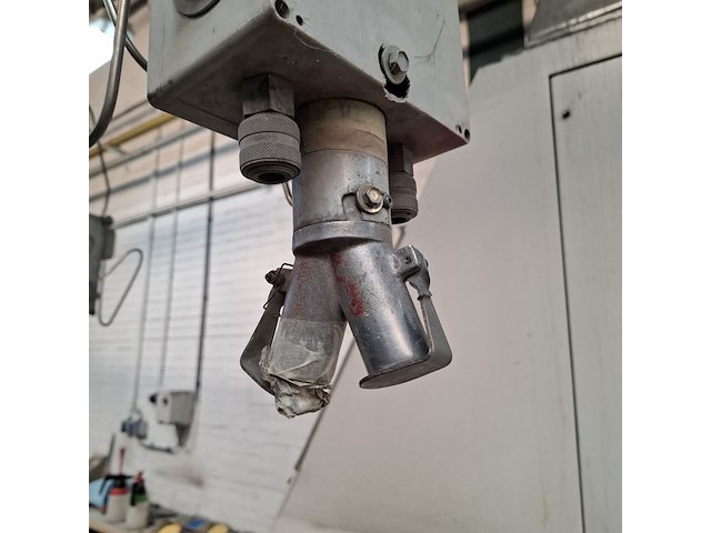 2x zwenkarm v.v. lucht en 230v aansluiting - afbeelding 9 van  14