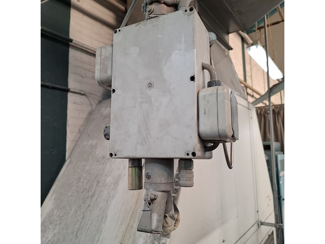 2x zwenkarm v.v. lucht en 230v aansluiting - afbeelding 14 van  14