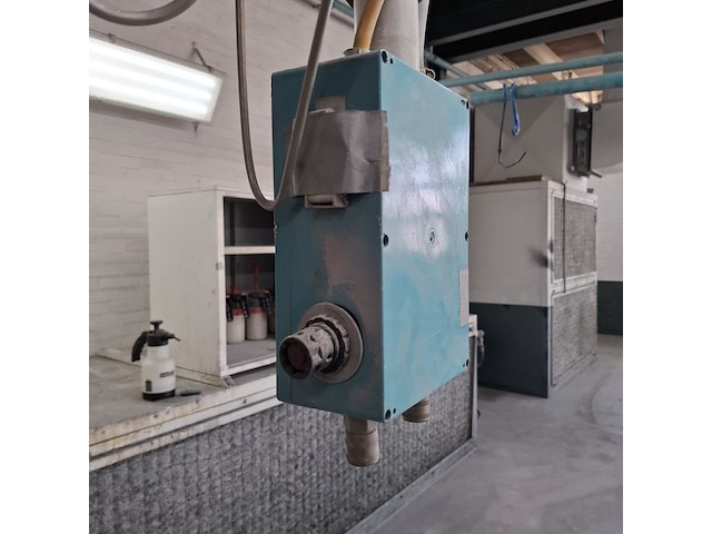 2x zwenkarm v.v. lucht en 230v aansluiting - afbeelding 4 van  14