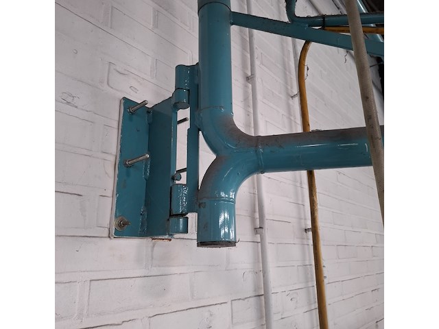 2x zwenkarm v.v. lucht en 230v aansluiting - afbeelding 6 van  14