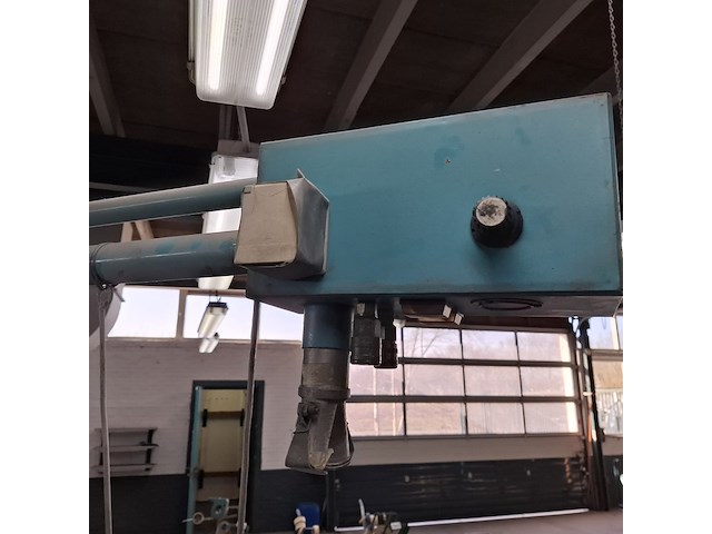 2x zwenkarm v.v. lucht en 230v aansluiting - afbeelding 10 van  14