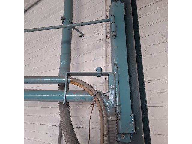 2x zwenkarm v.v. lucht en 230v aansluiting - afbeelding 12 van  14