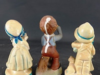 3 aardewerk beeldjes - afbeelding 4 van  5