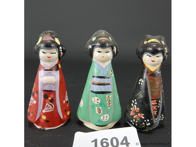 3 aardewerk japanse popjes - afbeelding 1 van  3