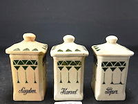 3 aardewerk voorraadpotjes - afbeelding 1 van  5