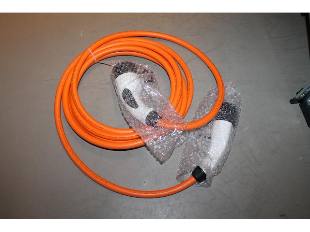 3 autolaadkabels / koppelkabels type 2. 6m 3x6 mm2. - afbeelding 2 van  2