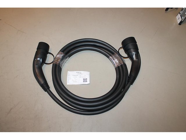 3 autolaadkabels / koppelkabels type 2. 6m 5x6 mm2. - afbeelding 1 van  3