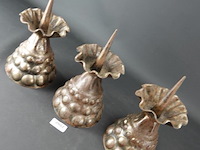 3 bijzonder gevormde messing kandelaren - afbeelding 3 van  5