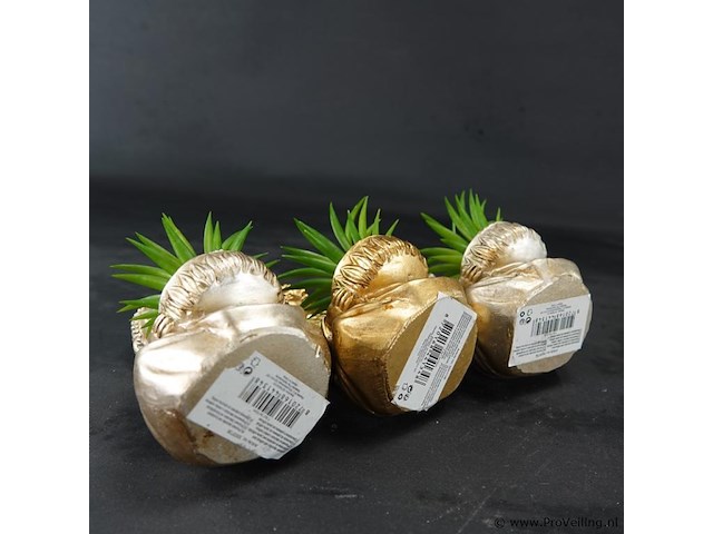 3 boeddha's met groen - afbeelding 5 van  5