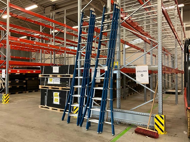3-delige ladder (2x) - afbeelding 3 van  4