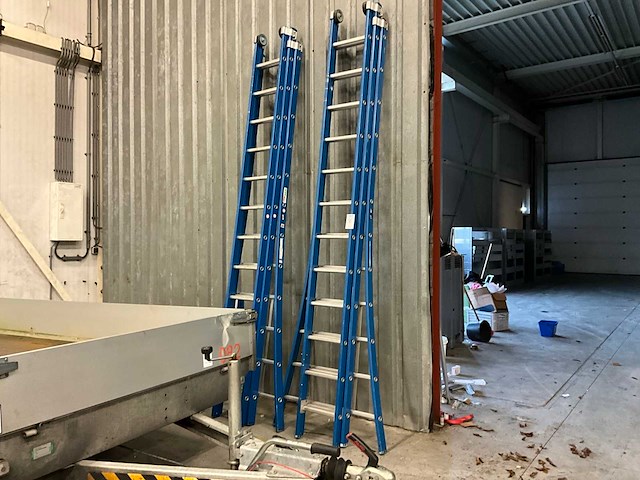 3-delige ladder (3x) - afbeelding 2 van  4