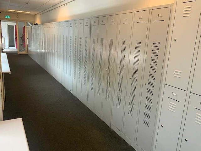 3-delige lockerkast (12x) - afbeelding 1 van  6