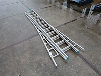 3-delige uitschuifbare ladder met gevelrol, 3x12-treeds