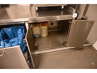 3-deurs rvs werkmeubel - afbeelding 3 van  4