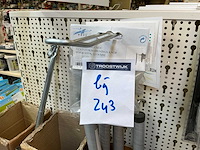 3 dozen met luifelstokken - afbeelding 3 van  6