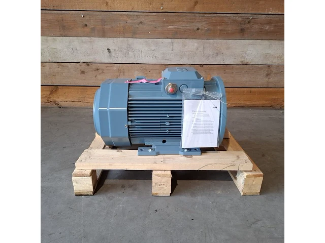 3-fase asynchrone kooiankermotor, abb, m3aa 160mlb 4 - afbeelding 1 van  7