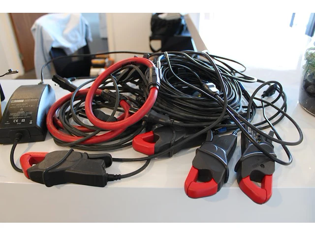 3-fase net-analysator chauvin arnoux c.a835 qualistar+ met diverse accessoires. - afbeelding 3 van  3