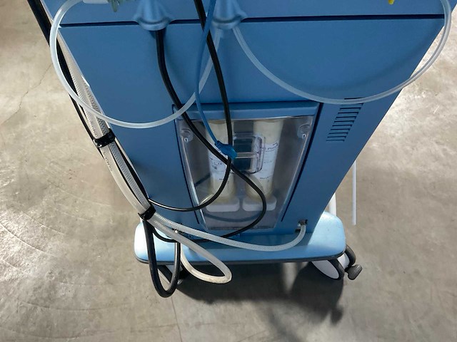 3 gambro - artis - dialysis equipment - 2013 - afbeelding 9 van  27