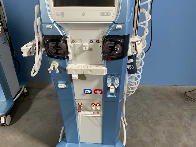 3 gambro - artis - dialysis equipment - 2013 - afbeelding 23 van  27