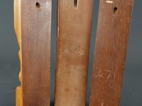 3 heraldische houtsnijwerken - afbeelding 4 van  5