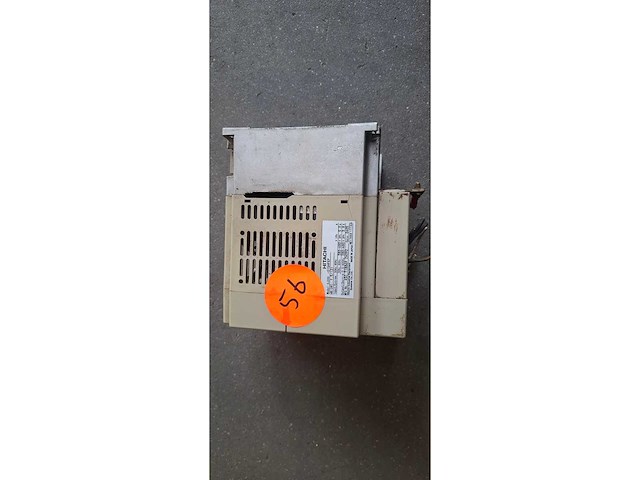 3 hitachi - frequentieregelaars - afbeelding 10 van  12