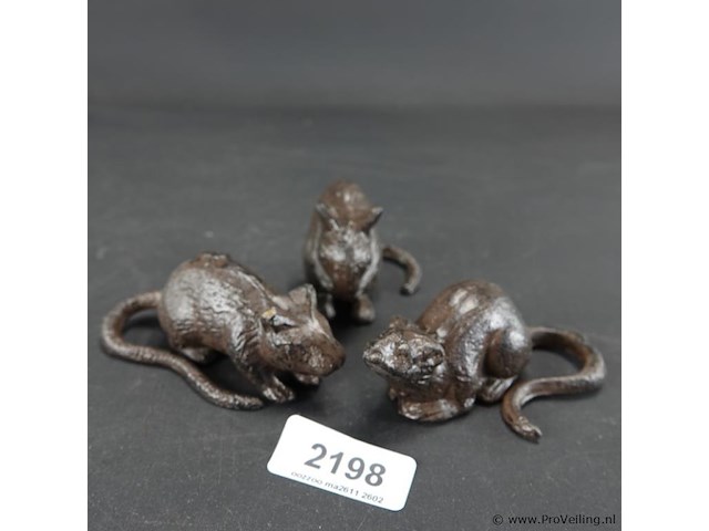 3 ijzeren muisjes - afbeelding 1 van  5