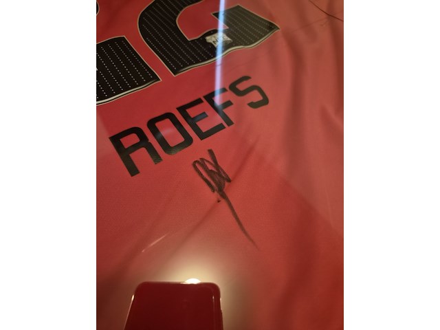 3 ingelijste voetbalshirts – rkc waalwijk, n.e.c. nijmegen en gesigneerd roefs #22 - afbeelding 2 van  15
