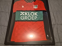 3 ingelijste voetbalshirts – rkc waalwijk, n.e.c. nijmegen en gesigneerd roefs #22 - afbeelding 9 van  15