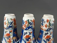 3 japans of chinees porselein handbeschilderde imari-stijl vaasjes - afbeelding 3 van  5