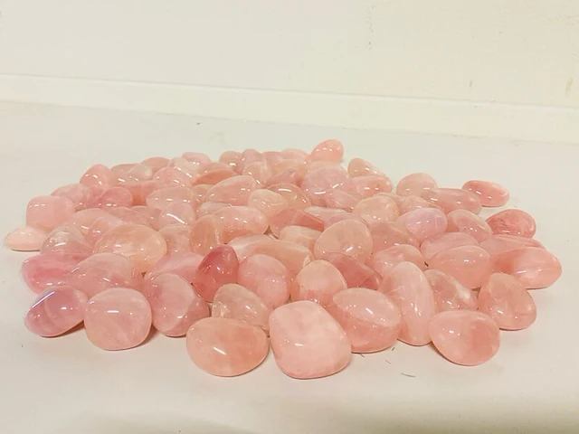 3 kilo rozenkwarts trommelstenen (xxl) - afbeelding 2 van  4