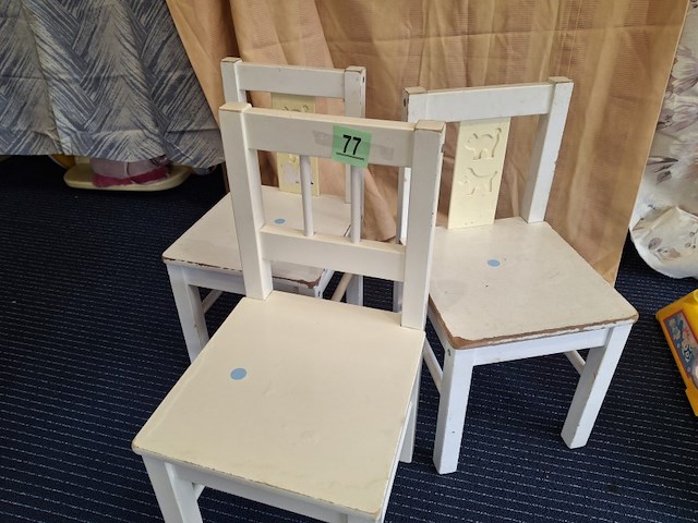 3 kinderstoeltjes wit van hout - afbeelding 3 van  3